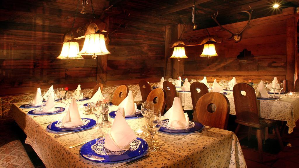 Hotel Des Alpes Selva di Val Gardena Kültér fotó